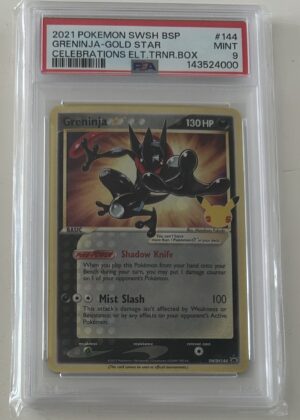 2021 Greninja [Gold Star] #SWSH144 Sword and shields PSA9